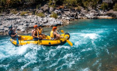 river rafting in rishikesh